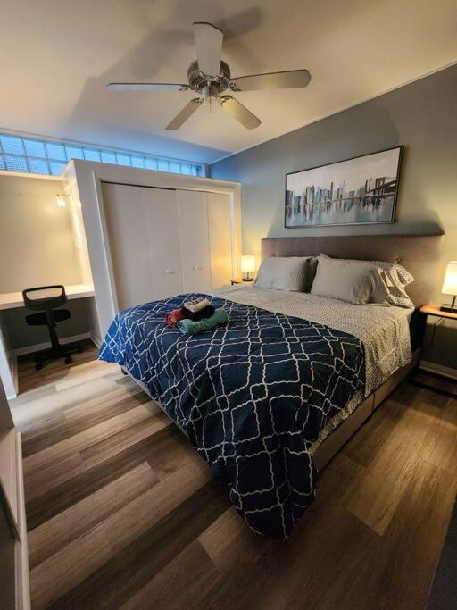 Blue Shark *W7* @ Montrose 1Br Private King Loft Leilighet Houston Eksteriør bilde