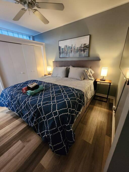 Blue Shark *W7* @ Montrose 1Br Private King Loft Leilighet Houston Eksteriør bilde