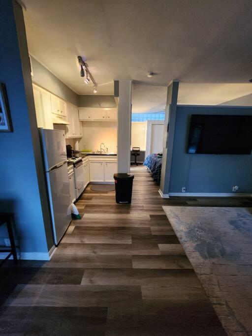 Blue Shark *W7* @ Montrose 1Br Private King Loft Leilighet Houston Eksteriør bilde